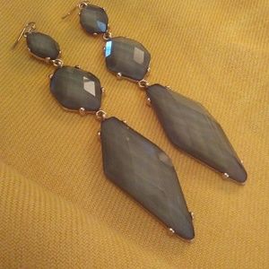 Long grey faceteddangle earrings